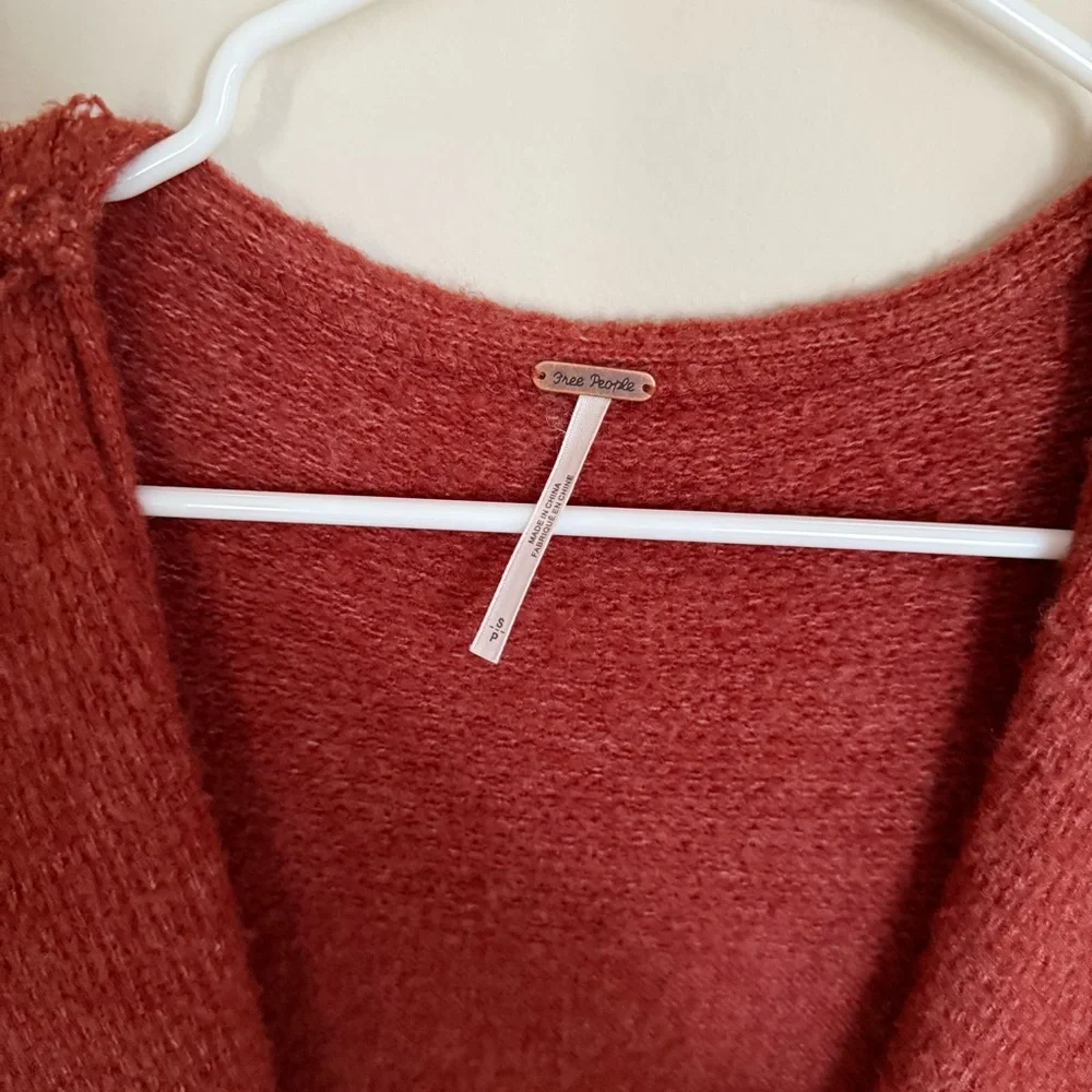 Free People Sz Small Red It’s a Wrap Crossover V-Neck Pullover Sweater Fuzzy - Picture 3 of 9